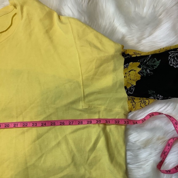 Free People Sunkissed Pullover Graphic Las Palmas Yellow Floral Oversized XS/S - Picture 9 of 10